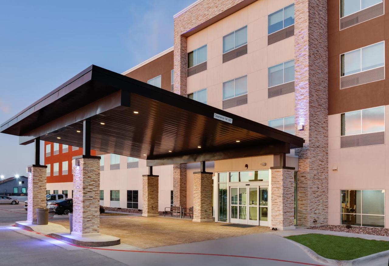 Holiday Inn Express - Kermit By Ihg Dış mekan fotoğraf